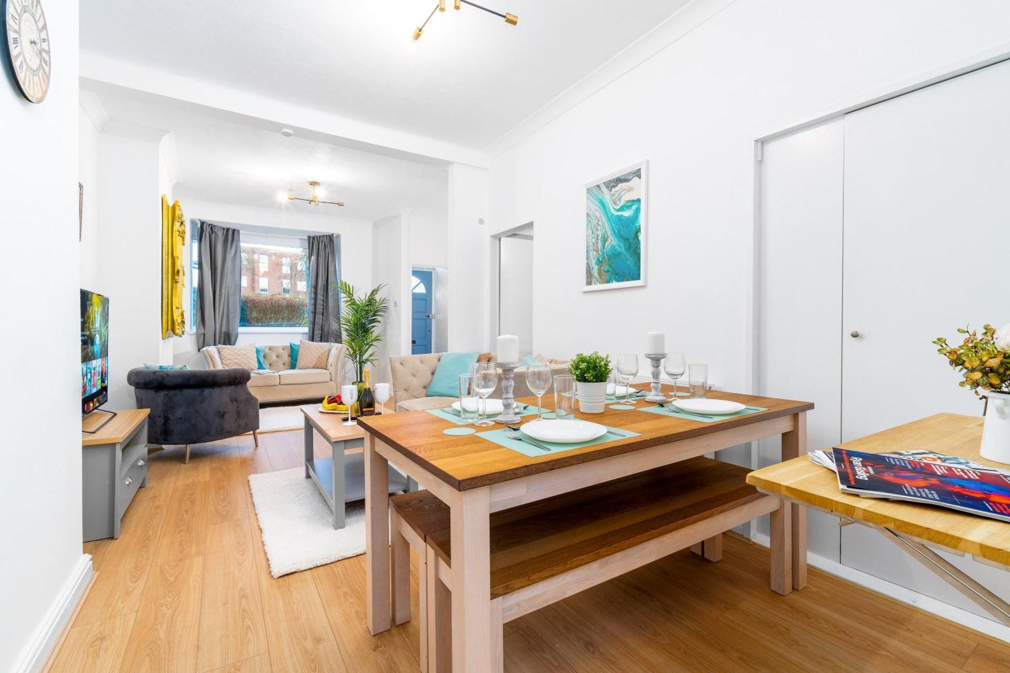 Luxury 3 Bedroom House - Harborne - Parking - Garden - Wifi & Netflix 122G Birmingham Ngoại thất bức ảnh
