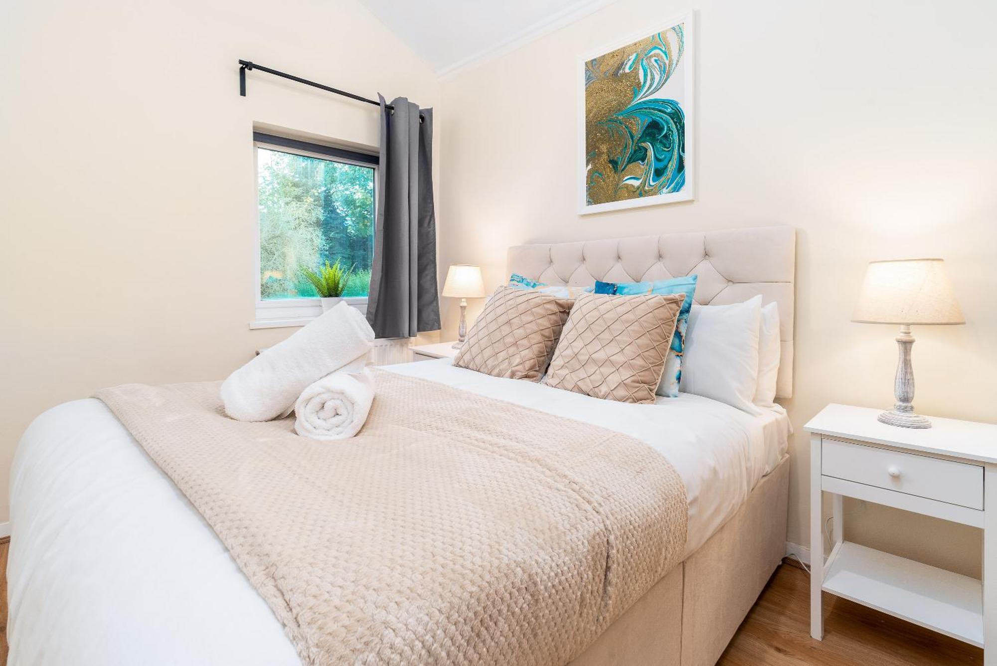 Luxury 3 Bedroom House - Harborne - Parking - Garden - Wifi & Netflix 122G Birmingham Ngoại thất bức ảnh